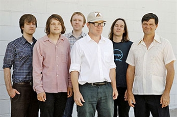 Drag Queens, Bono y Pressing Catch en el Top Vídeos