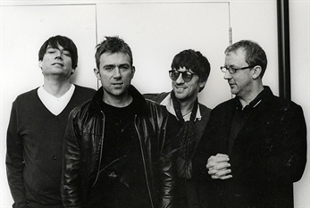 Blur reinan en la ceremonia de los Brits