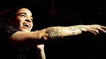 Cajas de Música 2012 presenta Brat Farrar y The Dustaphonic