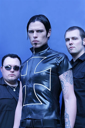 Icon Of Coil vuelven a la vida en Barcelona