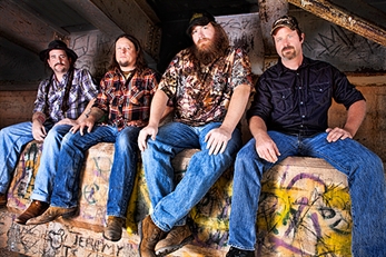 La banda americana Hogjaw en Gijón