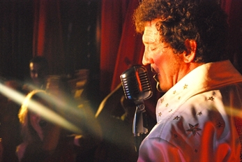 “Aquí Seguiré”, reza Salvatore Stars