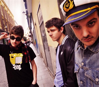 Novedades Carminha y Pablo Und Destruktion en Gijón