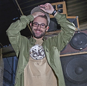 Sr. Wilson presenta “Good Man Style”