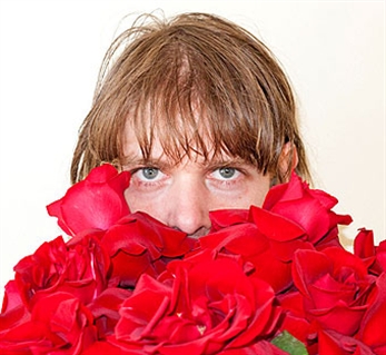 Descárgate el nuevo tema de Ariel Pink’s Haunted Graffiti