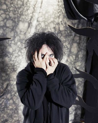 Robert Smith en solitario