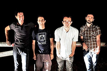 El Hombre Bala Records lanza clips de Moustache e Isolina
