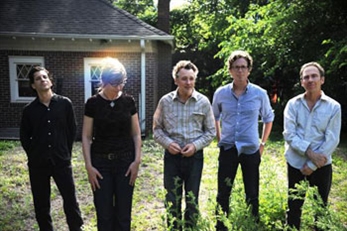 The Jayhawks vuelven a España