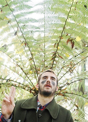 Estrenamos las Crónicas Asturpsicodélicas de Pablo Und Destruktion