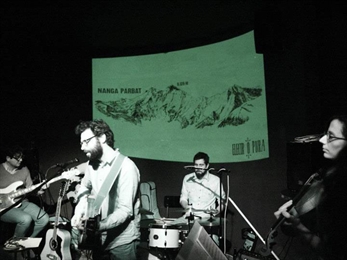 Celebramos los doscientos en Valencia