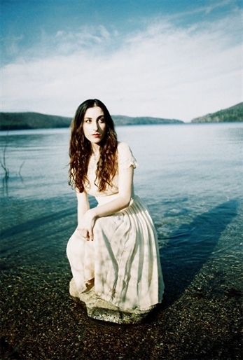Marissa Nadler versiona a Daniel Johnston