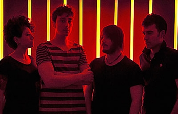 Trestrece en concierto en Vigo y Madrid