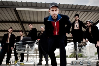 Bongo Botrako presentan "Revoltosa"