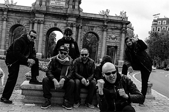 Los Chikos Del Maíz junto a Habeas Corpus