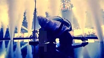 Videoclip para "Follow Me" de Muse