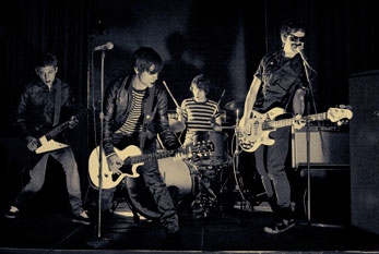 Electropura cierra sus acústicos de enero