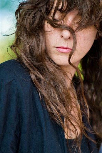 Teaser de "Forever Still", la película de Beach House