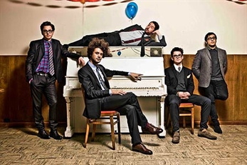 Passion Pit presentan el clip de la remezcla de Tiestö