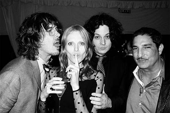 Jack White publica un single con el líder de Butthole Surfers