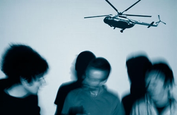 Escucha completo el nuevo disco de Lasers