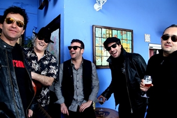 A Cinco Bandas vuelve a la carga