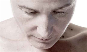 Sigue en directo un concierto de Mercedes Peón