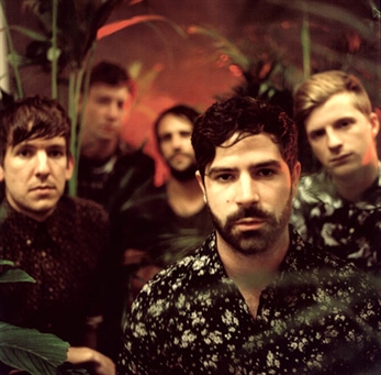 Foals presentarán "Holy Fire" en Barcelona