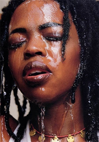 Los problemas fiscales empujan a Lauryn Hill a grabar un nuevo disco