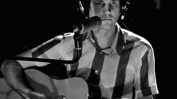 “No me toquéis”, nuevo video en acústico de Nudozurdo