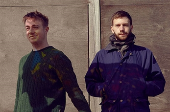 Escucha “Cold Spring Fault Less Youth” el nuevo álbum de Mount Kimbie