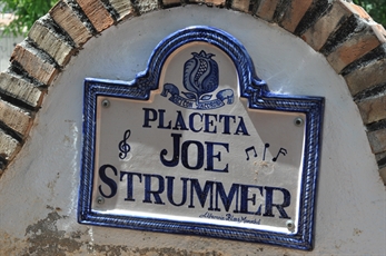 Joe Strummer ya tiene su plaza en Granada