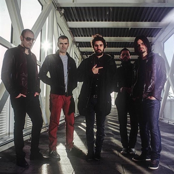 Cyan prepara el videoclip de “Philippe Petit”