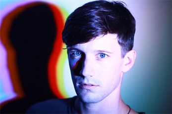 Rara Avis retoma el vuelo