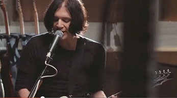 Escucha el adelanto de “Loud Like Love” de Placebo