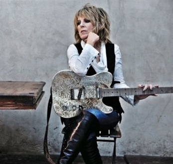 Vuelve Lucinda Williams a Bilbao