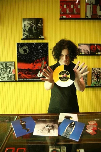 El sello de Jack White lanzará discos de The Shins y The Kills en directo