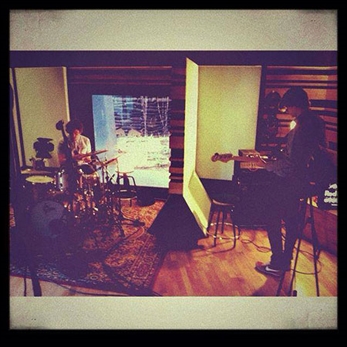 We Are Standard y Oreka Tx comparten estudio