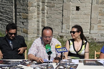 Esparatrapo: carretera y manta