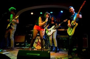 Estrenamos el nuevo videoclip de The Dispositives