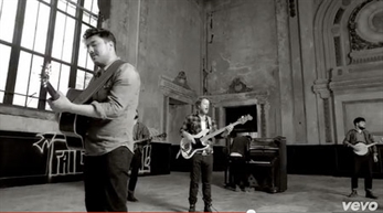 Mumford & Sons estrenan el vídeo de “Babel”