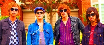 Warm Soda en la sala The Class