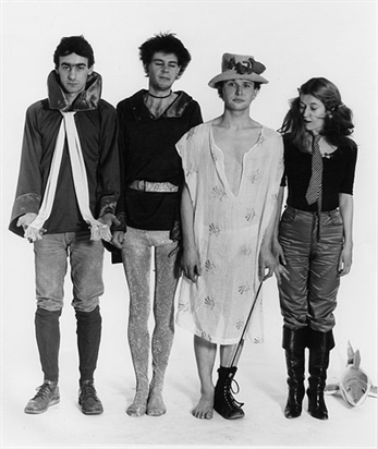 Family Fodder presentan “Variety”