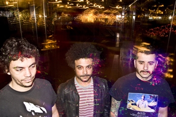 Jupiter Lion relanzan su álbum de debut a nivel internacional