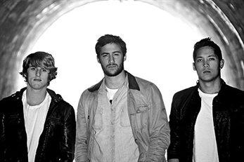 Morrigans, Garamendi y Lovejoy Dj´s actuarán en Arriondas el Jueves 1 de agosto.