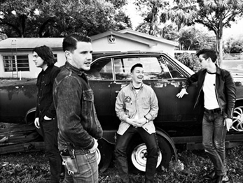 Arctic Monkeys desvelan un nuevo single...