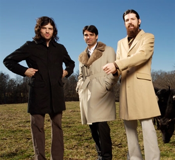 Escucha lo nuevo de The Avett Brothers