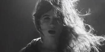 Videoclip gótico para Maria Rodés