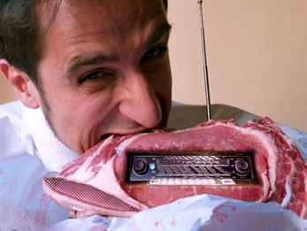 Javier Gallego de Carne Cruda en la sala Russafa de Valencia