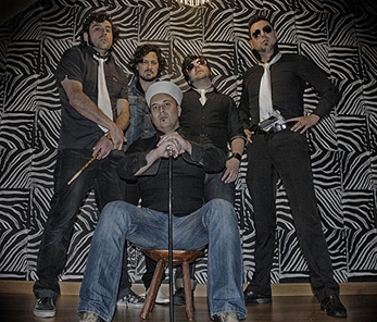 Varón y los Dandies participan en "Omega Motherfuckers"