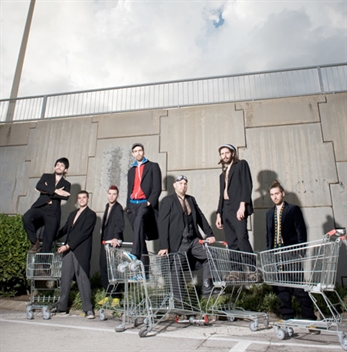 Bongo Botrako se despiden de "Revoltosa"